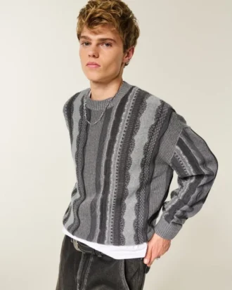 Pull à rayures et col rond