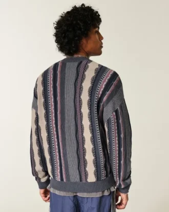 Pull à rayures et col rond