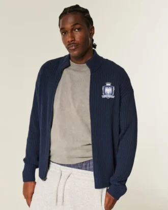 Pull zippé décontracté avec emblème