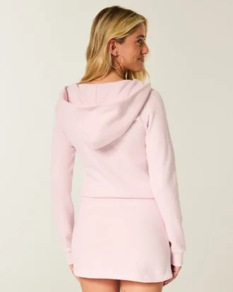 Robe à capuche et manches longues en molleton