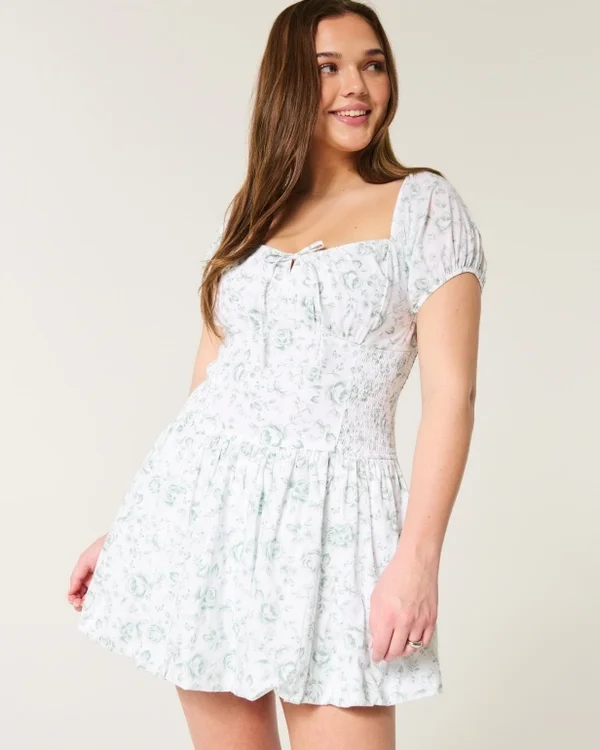 Robe-jupe bouffante à taille basse Sofia de Hollister Robe-jupe bouffante à taille basse Sofia de Hollister