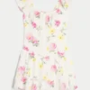 Robe jupe-short à manches flottantes Robe jupe-short à manches flottantes