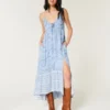 Robe longue asymétrique à dos nu Robe longue asymétrique à dos nu