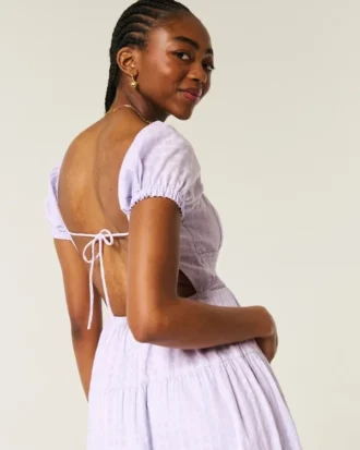 Robe longue à manches courtes et dos nu Robe longue à manches courtes et dos nu