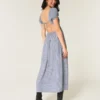 Robe longue à manches courtes et dos nu Robe longue à manches courtes et dos nu