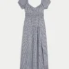 Robe longue à manches courtes et dos nu Robe longue à manches courtes et dos nu