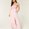 Robe longue sans bretelles style crochet Robe longue sans bretelles style crochet