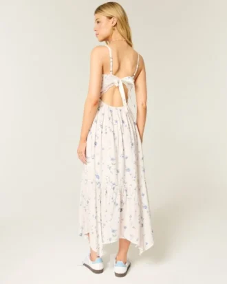 Robe longue à volants