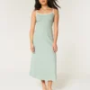 Robe midi à dos nu en lin mélangé Robe midi à dos nu en lin mélangé