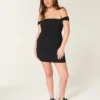 Robe moulante à épaules dénudées en maille Robe moulante à épaules dénudées en maille