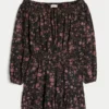 Robe tissée à épaules dénudées Robe tissée à épaules dénudées