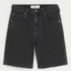 Short baggy en denim noir délavé Short baggy en denim noir délavé