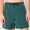 Short de bain mi-cuisse