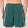 Short de bain mi-cuisse
