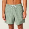 Short de bain mi-cuisse en seersucker Short de bain mi-cuisse en seersucker