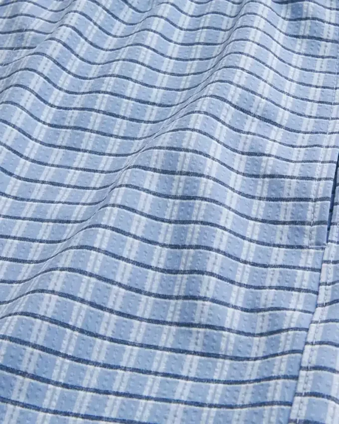 Short de bain mi-cuisse en seersucker Short de bain mi-cuisse en seersucker