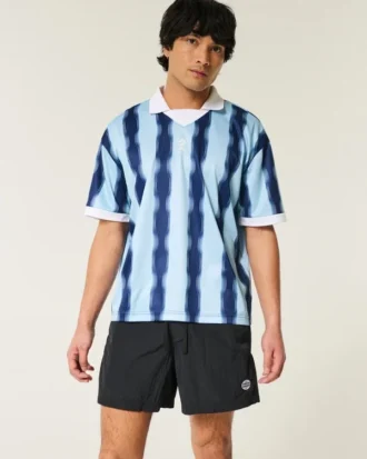 Short de football mi-cuisse
