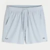 Short de sport avec logo mi-cuisse Short de sport avec logo mi-cuisse