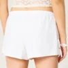 Short doux à nœud sur le côté en mélange de lin Short doux à nœud sur le côté en mélange de lin