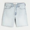 Short en denim ample au-dessus du genou Short en denim ample au-dessus du genou