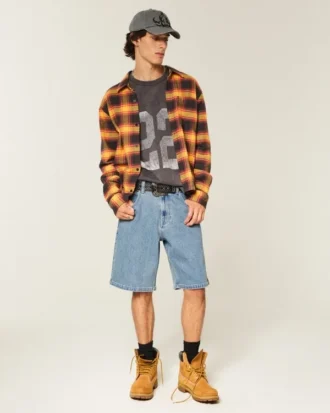 Short en denim ample avec logo brodé