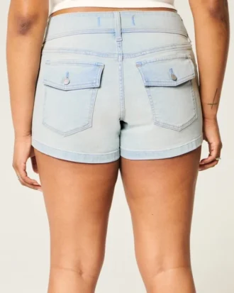 Short en denim délavé taille basse