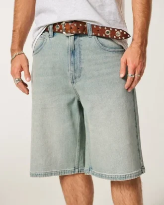 Short en denim super ample avec broderie araignée