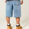 Short en denim super baggy avec motif tête de mort Short en denim super baggy avec motif tête de mort