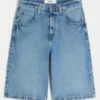 Short en denim super baggy avec motif tête de mort Short en denim super baggy avec motif tête de mort