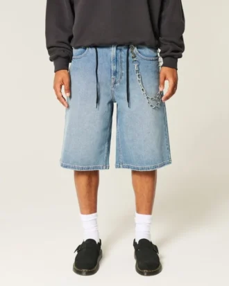 Short en denim super baggy délavé moyen