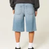 Short en denim super baggy délavé moyen Short en denim super baggy délavé moyen