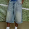 Short en denim super baggy Taz Graphic Medium Wash Short en denim super baggy Taz Graphic Medium Wash
