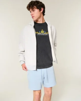 Short en molleton au-dessus du genou