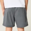 Short en sergé mi-cuisse à enfiler Short en sergé mi-cuisse à enfiler