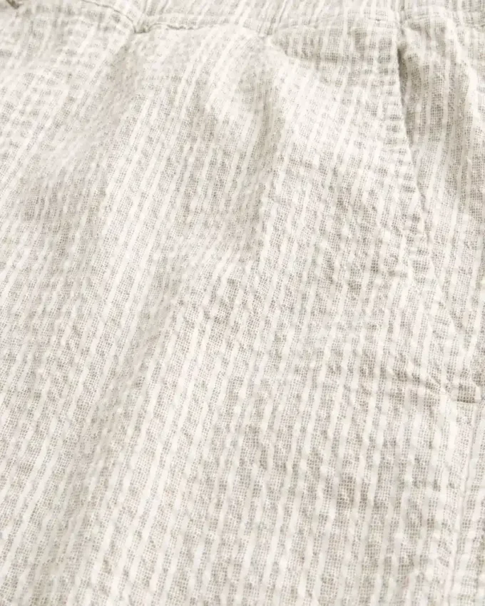 Short mi-cuisse en lin mélangé seersucker Short mi-cuisse en lin mélangé seersucker