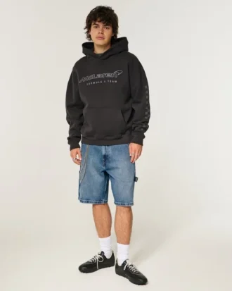 Short peintre en denim ample, délavage moyen