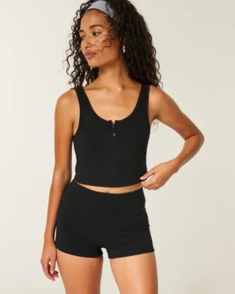 Shortie basique indispensable