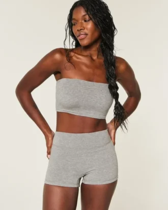 Shortie basique indispensable