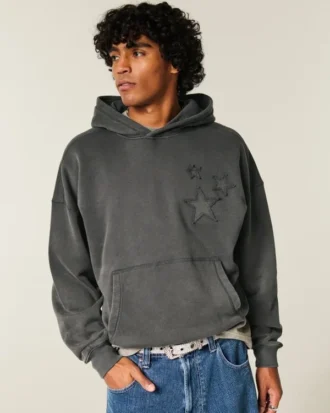 Sweat à capuche ample avec applique étoile