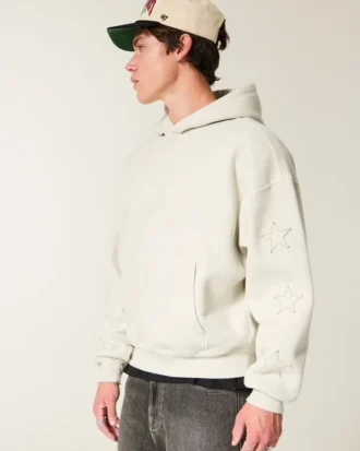 Sweat à capuche ample avec applique étoile