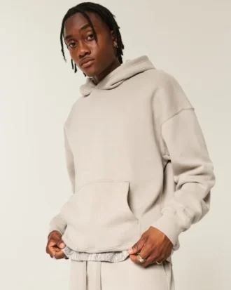 Sweat à capuche carré