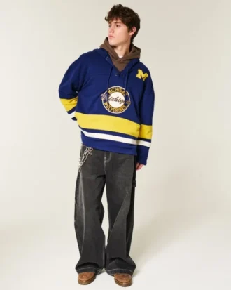 Sweat à capuche graphique de hockey Wolverines de l&rsquo;université du Michigan