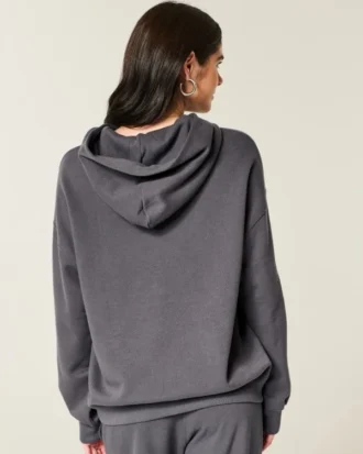 Sweat à capuche oversize avec logo scintillant