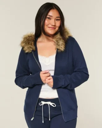 Sweat à capuche zippé avec bordure en fausse fourrure