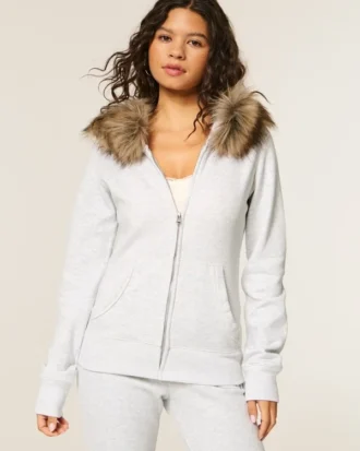 Sweat à capuche zippé avec bordure en fausse fourrure