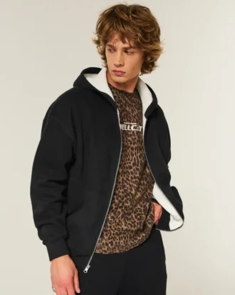 Sweat à capuche zippé et doublé thermique Sweat à capuche zippé et doublé thermique