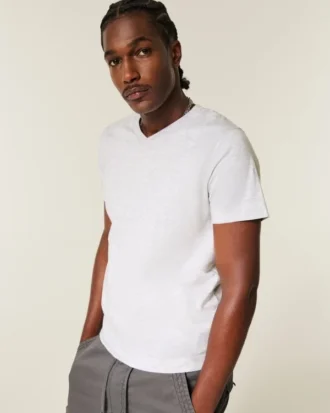 T-shirt à col en V