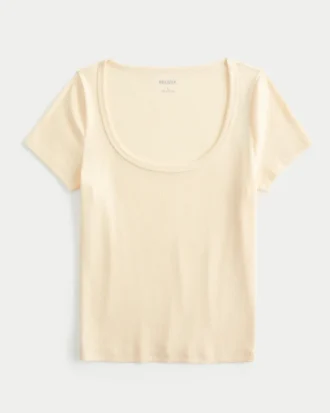 T-shirt à encolure dégagée