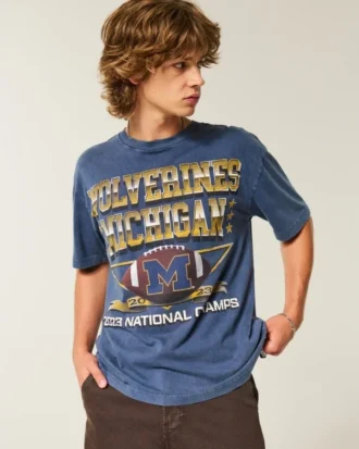 T-shirt graphique Boxy Wolverines de l&rsquo;université du Michigan