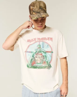 T-shirt graphique Iron Maiden coupe carrée T-shirt graphique Iron Maiden coupe carrée